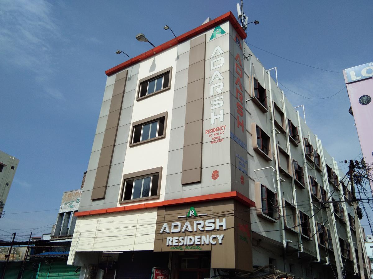 Hotel Adarsh Residency Тирупати Екстериор снимка